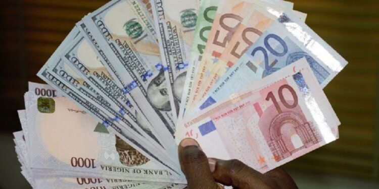 Naira Strengthens for Third Consecutive Day, Closing at N1,596.52/$1